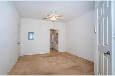 4305 Bayside Village Drive #304, Tampa, FL 33615 - Photo 5