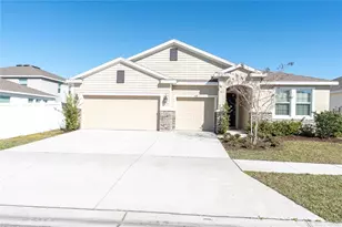 528 Ocean Spray Dr, Ruskin, FL 33570 - Photo 1
