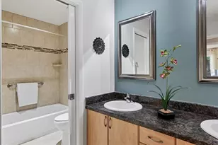 4540 Ascot Cir N, Sarasota, FL 34235 - Photo 27