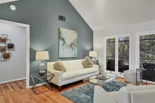 4540 Ascot Cir N, Sarasota, FL 34235 - Photo 5