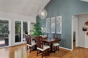 4540 Ascot Cir N, Sarasota, FL 34235 - Photo 13