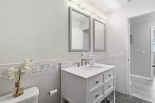 4424 W Varn Ave, Tampa, FL 33616 - Photo 21