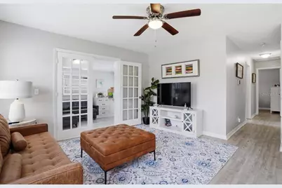 4424 W Varn Avenue, Tampa, FL 33616 - Photo 5