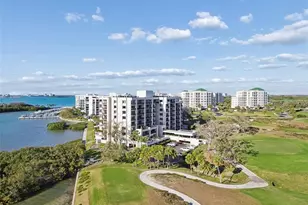 4 Belleview Blvd, Belleair, FL 33756 - Photo 1