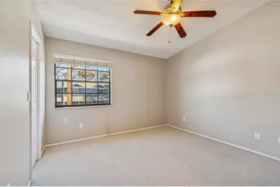 12568 Castle Hill Drive, Tampa, FL 33624 - Photo 37