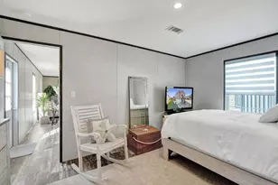 315 NE Cardinal NE, Jensen Beach, FL 34957 - Photo 5