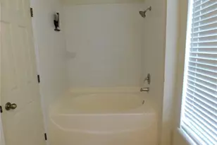 5196 6th Way N, Saint Petersburg, FL 33703 - Photo 17