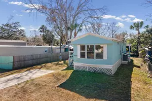 6419 W Richard Dr, Weeki Wachee, FL 34607 - Photo 41