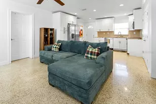 2909 W Dewey St, Tampa, FL 33607 - Photo 5