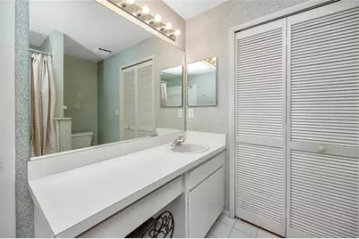 2411 Bentley Drive #2411, Palm Harbor, FL 34684 - Photo 15