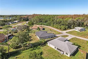 1910 Lorna Ave, Lehigh Acres, FL 33972 - Photo 37