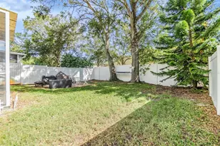 902 Woodbridge Ct, Safety Harbor, FL 34695 - Photo 31