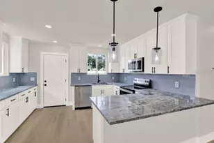 222 Willowick Ave, Temple Terrace, FL 33617 - Photo 5