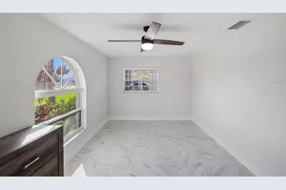 1801 Bayou Grande Boulevard NE, Saint Petersburg, FL 33703 - Photo 21