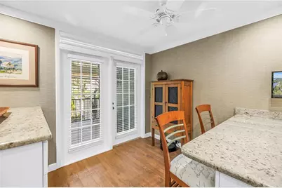 812 Amelia Court NE, Saint Petersburg, FL 33702 - Photo 23