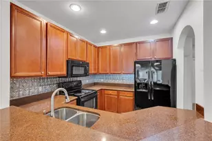 20408 Needletree Dr, Tampa, FL 33647 - Photo 7