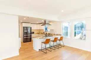 2110 Alcazar Way S, Saint Petersburg, FL 33712 - Photo 5