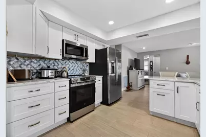 3927 48th Avenue S, Saint Petersburg, FL 33711 - Photo 11