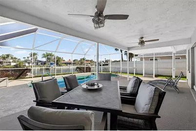 3927 48th Avenue S, Saint Petersburg, FL 33711 - Photo 15