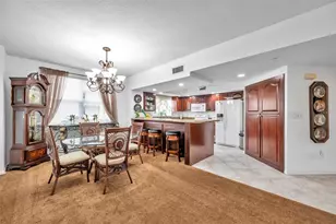 1200 Country Club Dr, Largo, FL 33771 - Photo 9