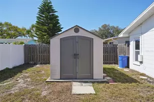 10910 128th Ave, Largo, FL 33778 - Photo 47