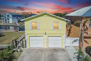 6331 Lonnie Lee Ln, Hudson, FL 34667 - Photo 1