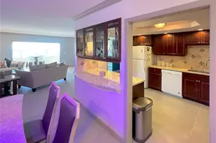 17400 Gulf Blvd, Redington Shores, FL 33708 - Photo 7