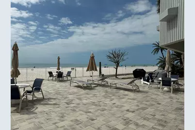 17400 Gulf Boulevard #B8, Redington Shores, FL 33708 - Photo 3