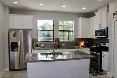 5824 Circa Fishhawk Boulevard, Lithia, FL 33547 - Photo 9