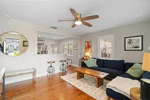 4545 Burlington Ave N, Saint Petersburg, FL 33713 - Photo 3