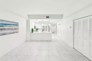 125 Island Way, Clearwater Beach, FL 33767 - Photo 21