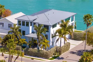 1801 Pass a Grille Way, Saint Pete Beach, FL 33706 - Photo 5