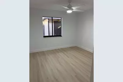 8480 60th Street N #801, Pinellas Park, FL 33781 - Photo 9