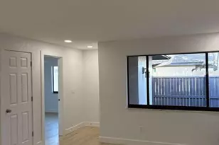 8480 60th St N, Pinellas Park, FL 33781 - Photo 7