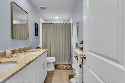3070 Forrest Plum Court, Zephyrhills, FL 33540 - Photo 33