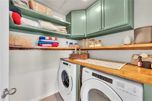 3070 Forrest Plum Ct, Zephyrhills, FL 33540 - Photo 23