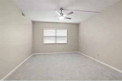 476 Santa Cruz Place NE #B, Saint Petersburg, FL 33703 - Photo 25