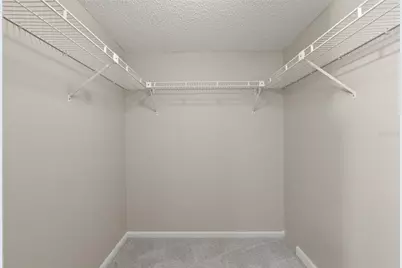 476 Santa Cruz Place NE #B, Saint Petersburg, FL 33703 - Photo 19
