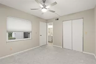 476 Santa Cruz Pl NE, Saint Petersburg, FL 33703 - Photo 21