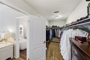 8785 Ashworth Dr, Tampa, FL 33647 - Photo 41