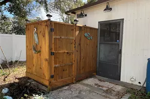 124 W Parker Ave, Bushnell, FL 33513 - Photo 17