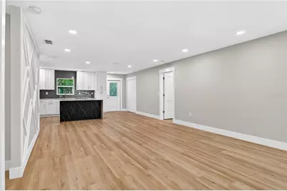 902 N 32nd Street, Saint Petersburg, FL 33713 - Photo 13