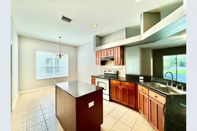 18205 Fall Creek Drive, Lutz, FL 33558 - Photo 7