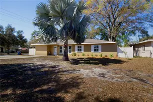 10202 N Blvd, Tampa, FL 33612 - Photo 1