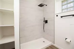 10202 N Blvd, Tampa, FL 33612 - Photo 19