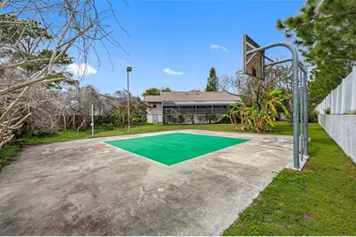 413 Manor Boulevard, Palm Harbor, FL 34683 - Photo 3