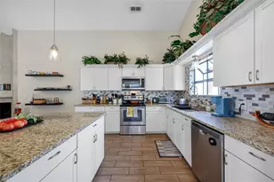 413 Manor Blvd, Palm Harbor, FL 34683 - Photo 17