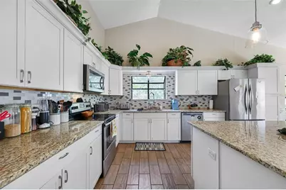 413 Manor Boulevard, Palm Harbor, FL 34683 - Photo 15