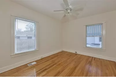 310 Cincinnati Parkway, Clearwater, FL 33765 - Photo 11