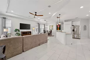 5515 Golden Isles Dr, Apollo Beach, FL 33572 - Photo 21
